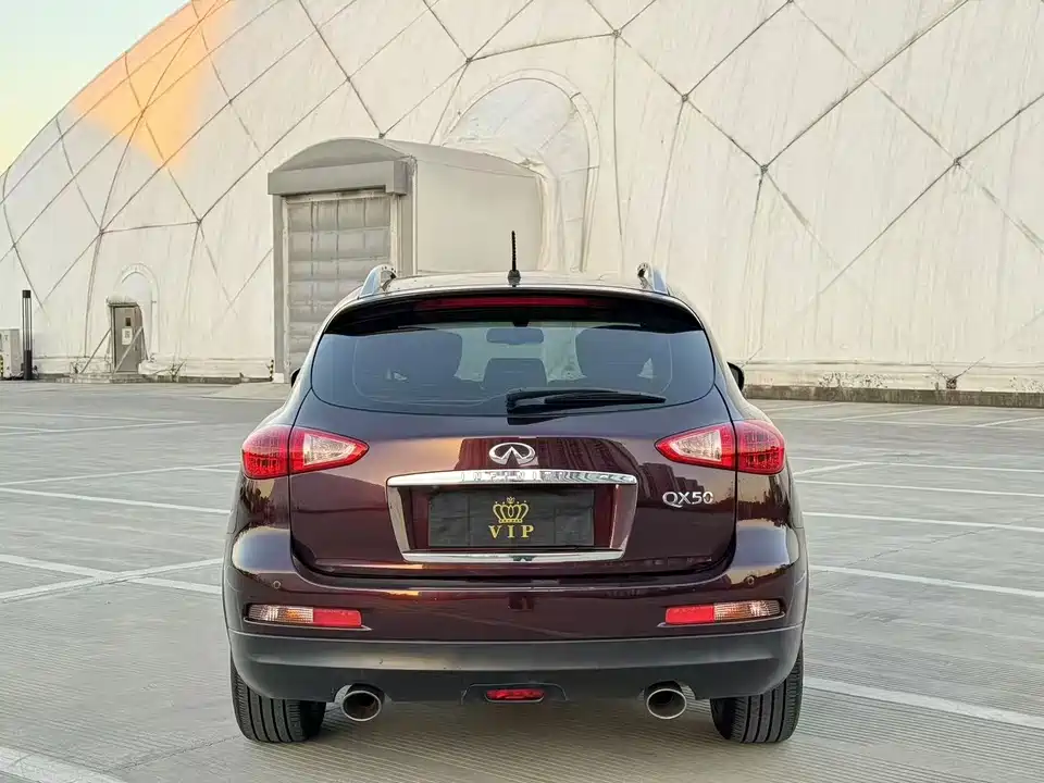 Infiniti QX50