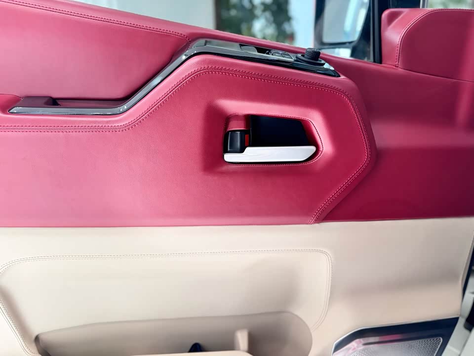 Toyota HIACE Toyota HIACE