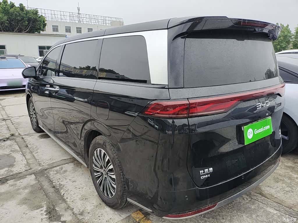 BYD Xia, 2025 все фото