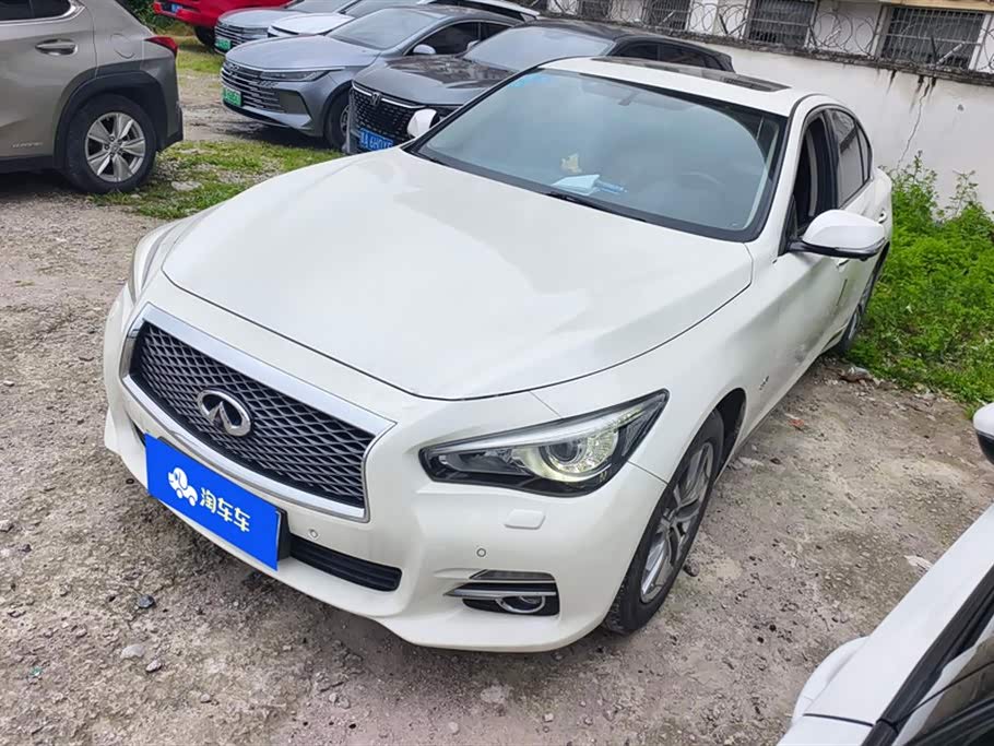 Infiniti Q50L