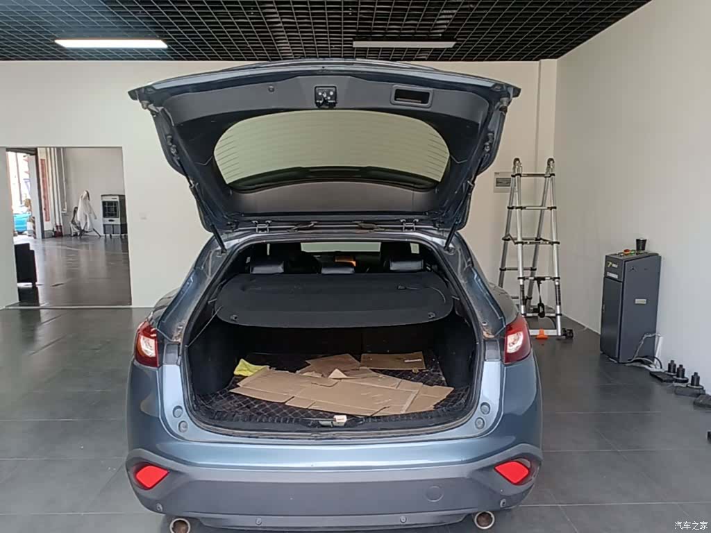 Mazda CX-4, 2018 19