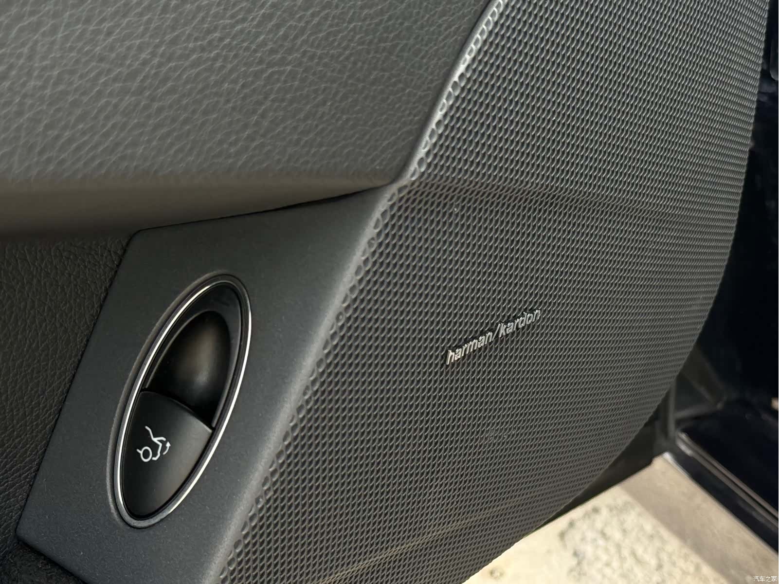 Mercedes-Benz E-Class, 2007 18