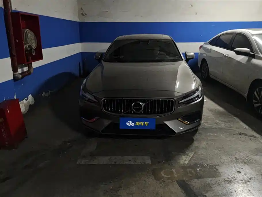 Volvo S60