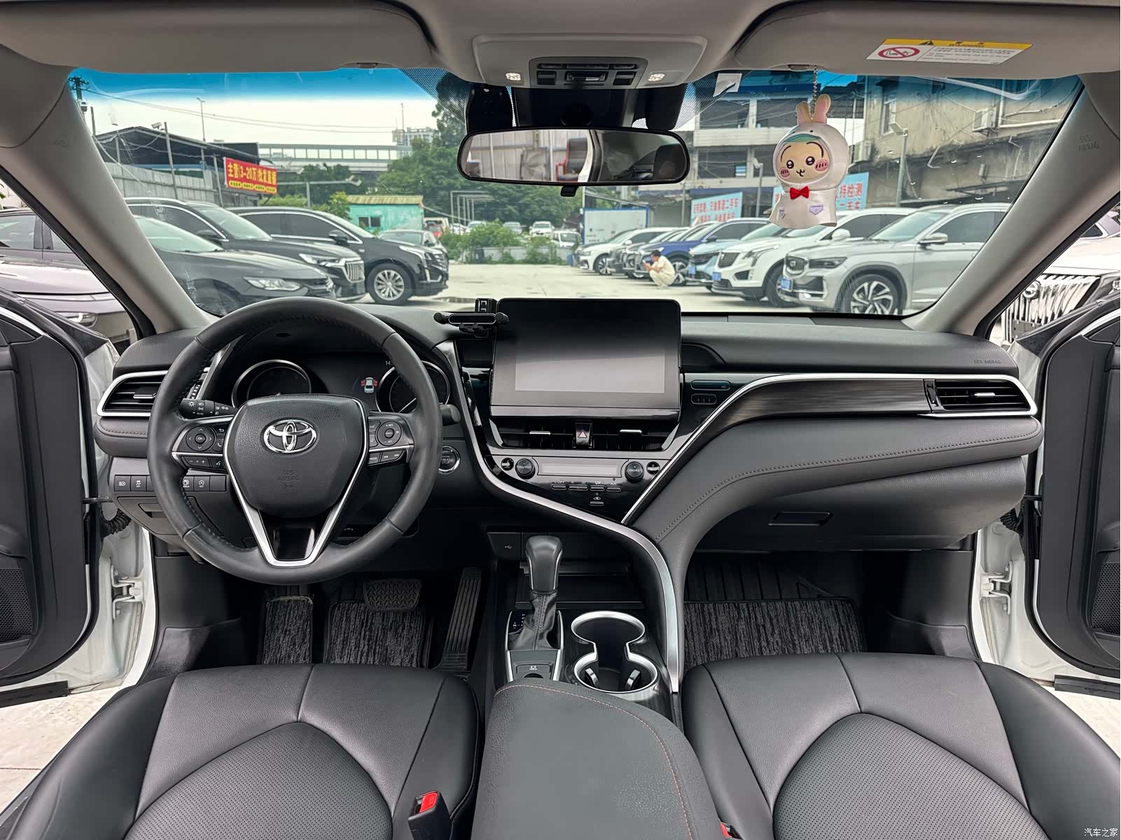 Toyota Camry, 2023 9