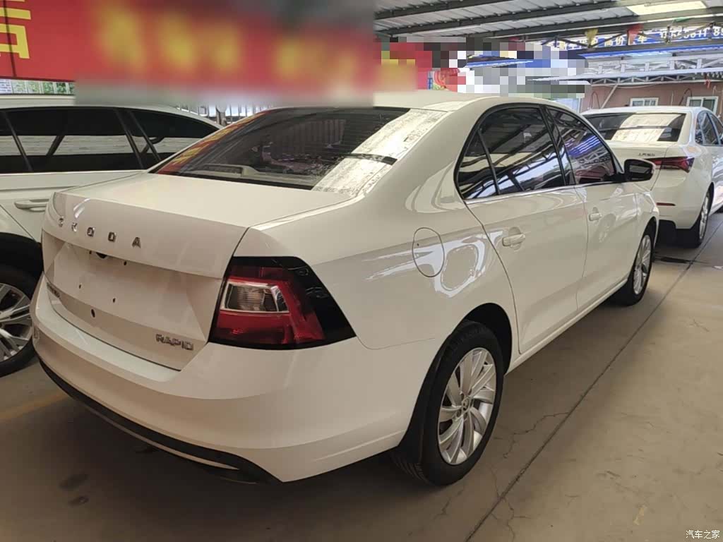 Skoda Rapid, 2019 7