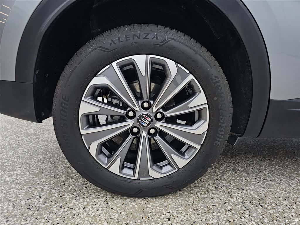 Buick Envision, 2025 6