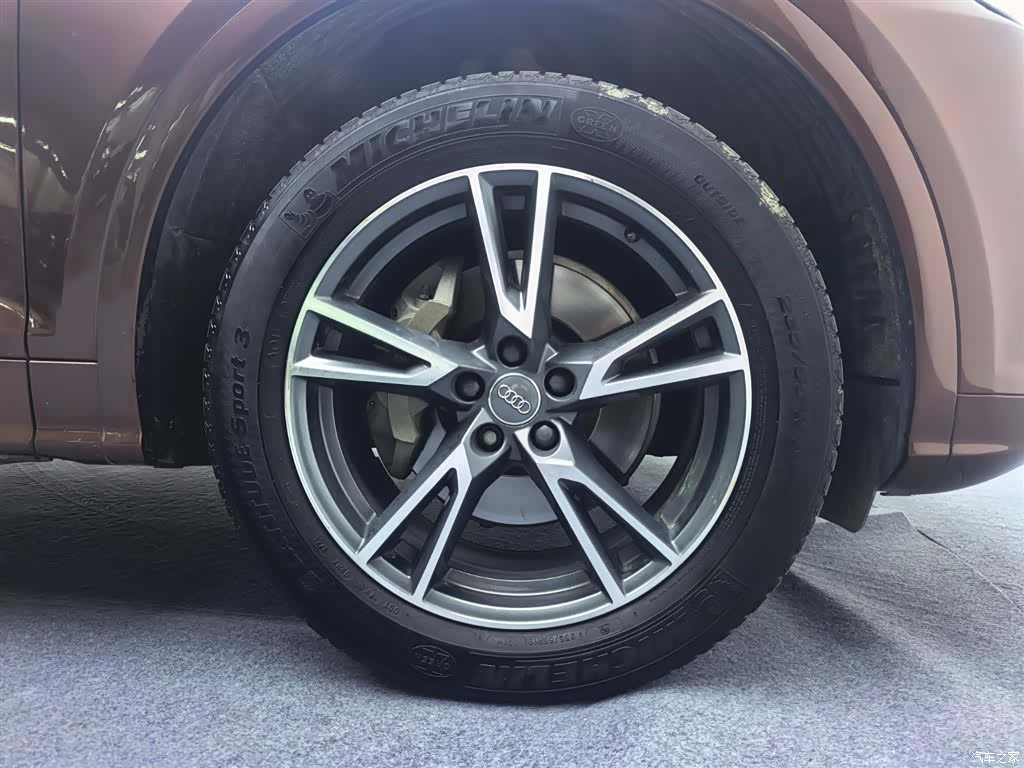 Audi Q5L, 2019 25