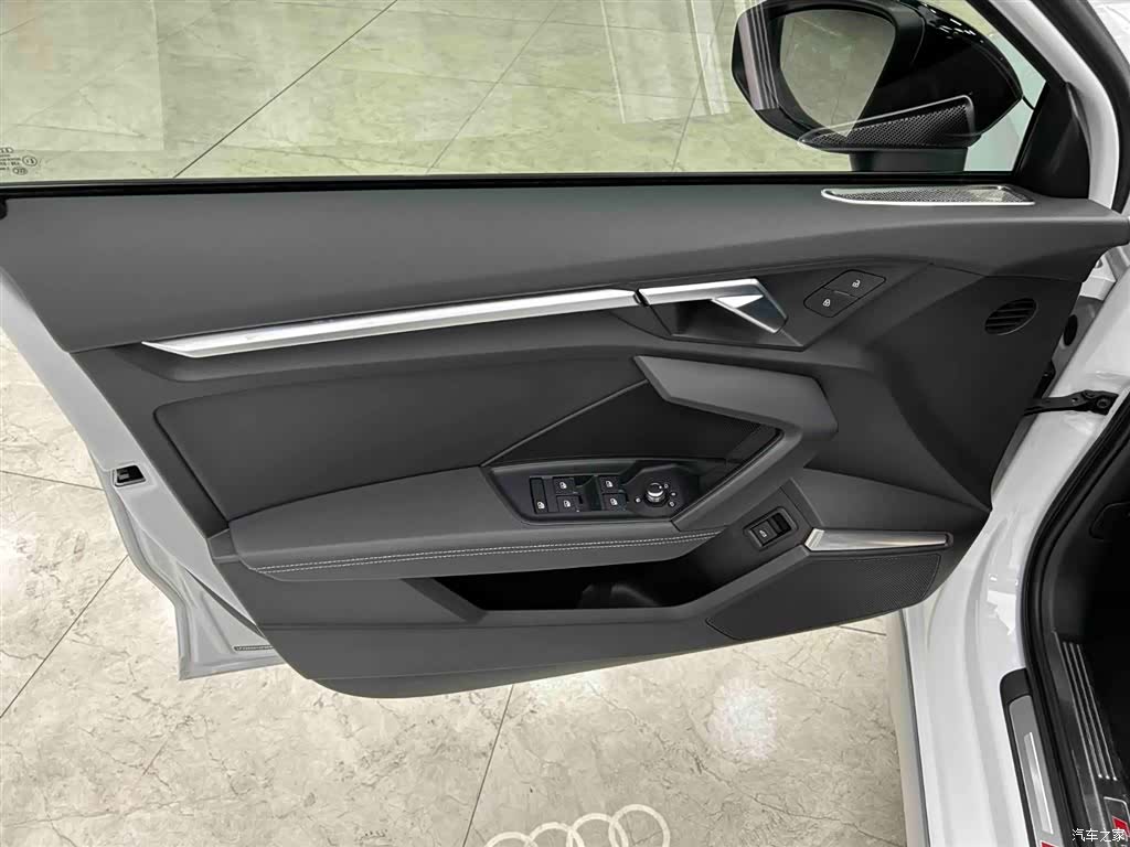 Audi A3, 2023 10