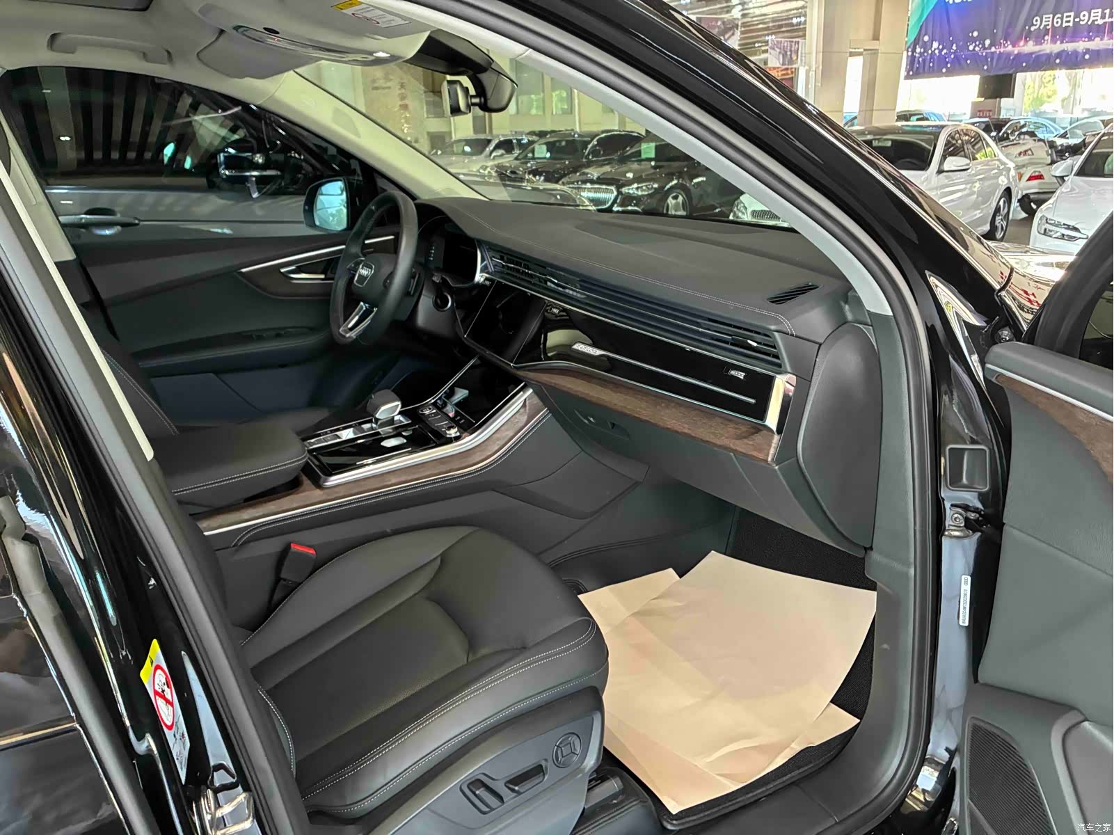 Audi Q7, 2025 все фото