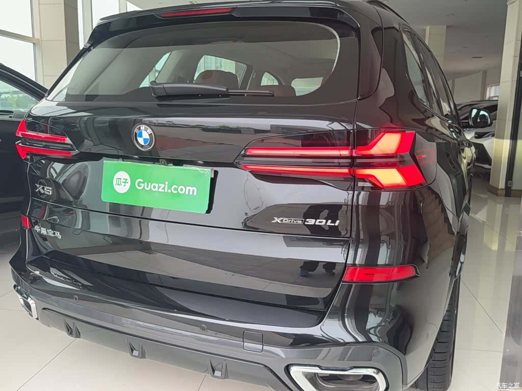 BMW X5, 2025 11