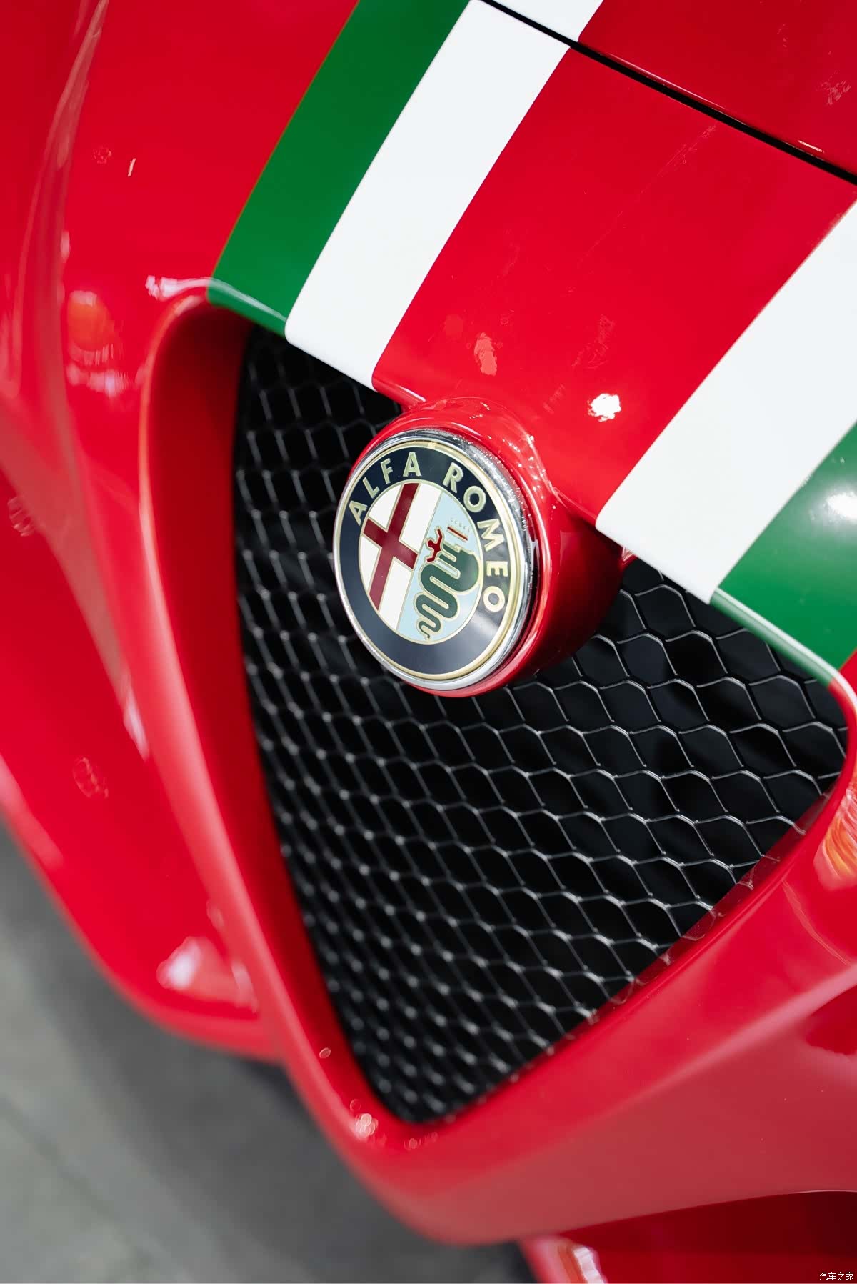 Alfa Romeo 4C, 2017 14