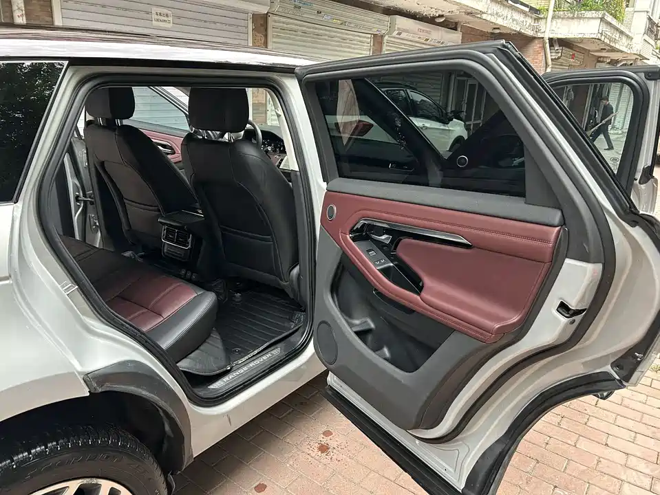 Land Rover Range Rover Aurora