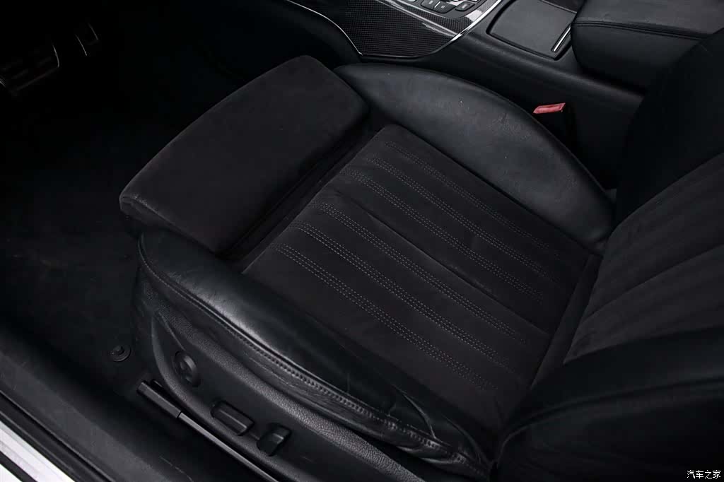 Audi S6, 2015 13
