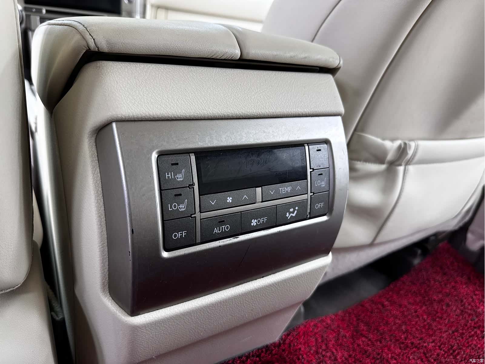 Lexus GX, 2012 16