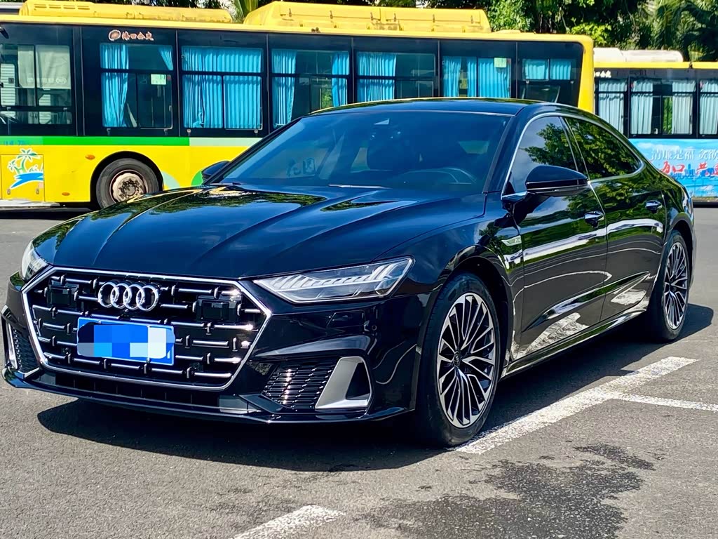Audi A7L