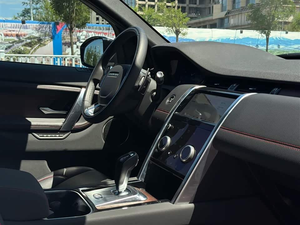 Land Rover Discover sports