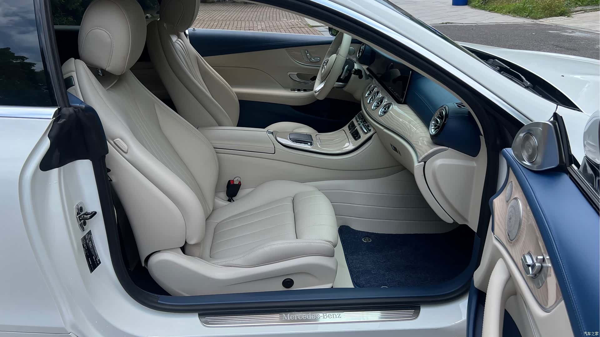 Mercedes-Benz E-Class, 2020 15
