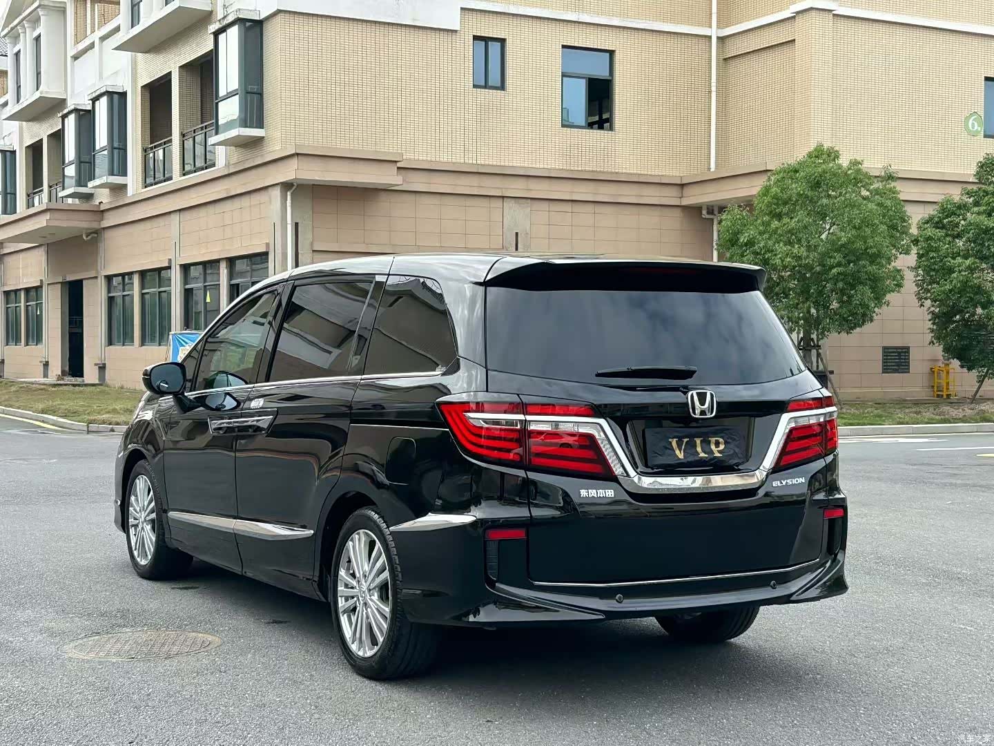 Honda Elysion, 2019 7