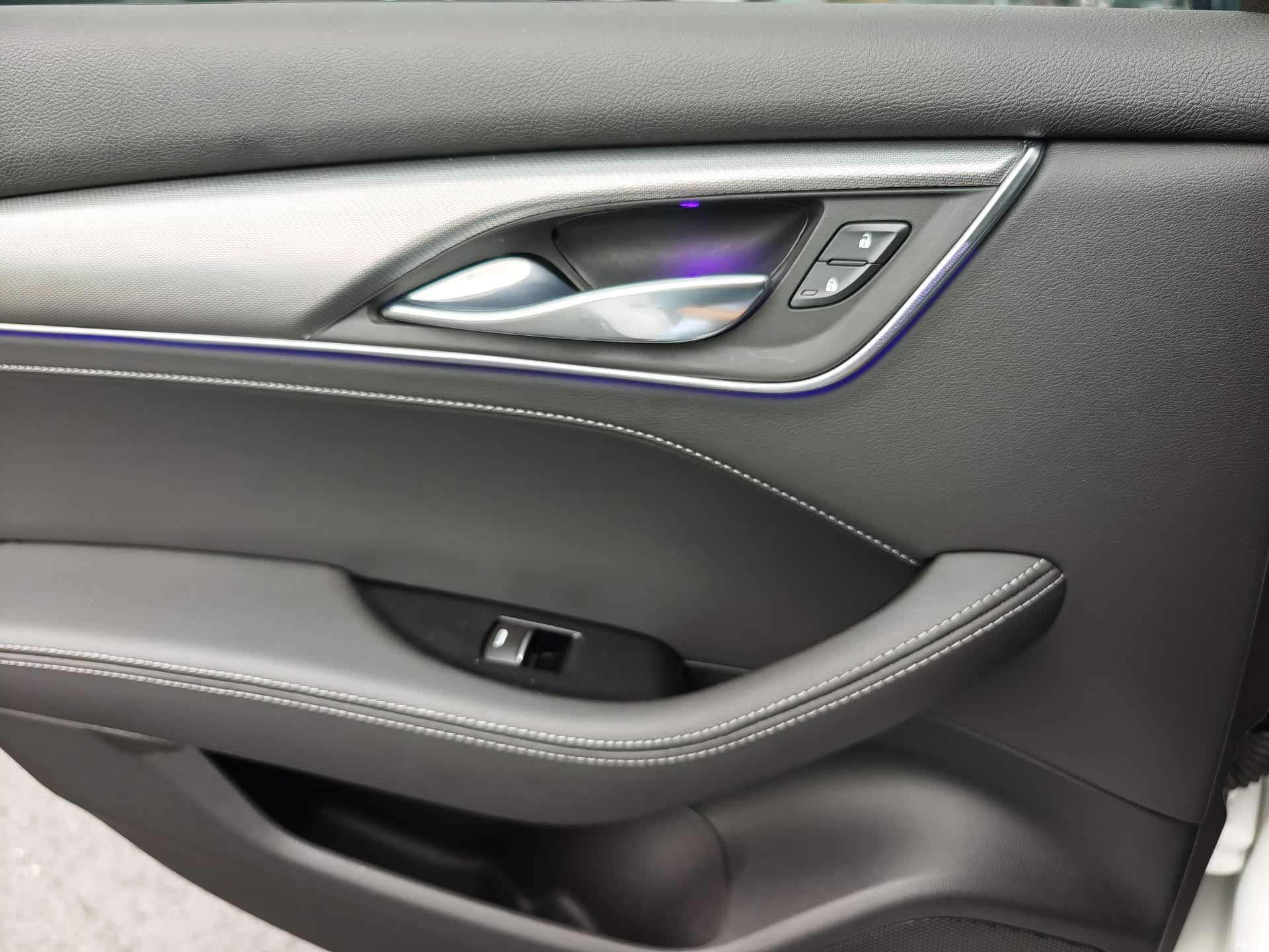 Cadillac CT5, 2022 14