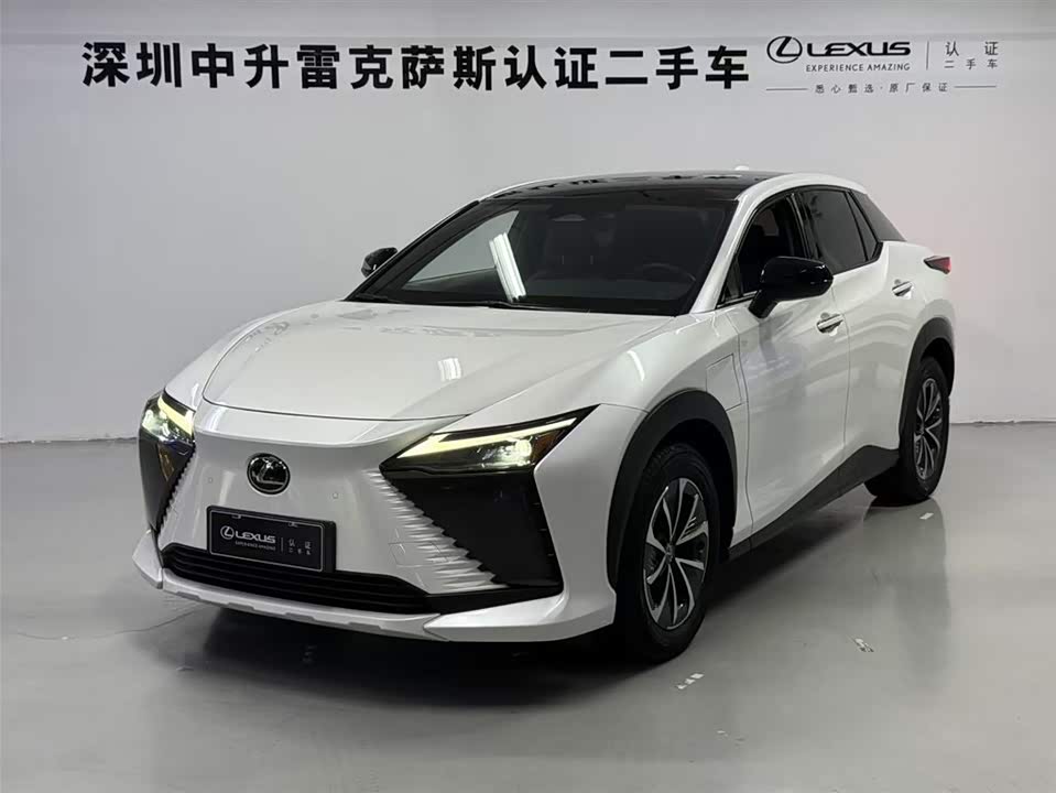 Lexus RZ
