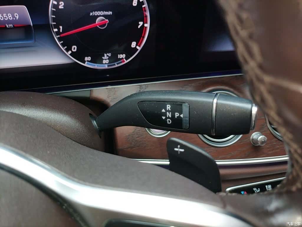 Mercedes-Benz E-Class, 2020 7