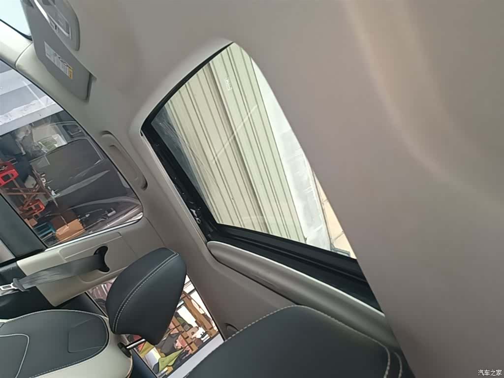 Geely Coolray, 2020 18