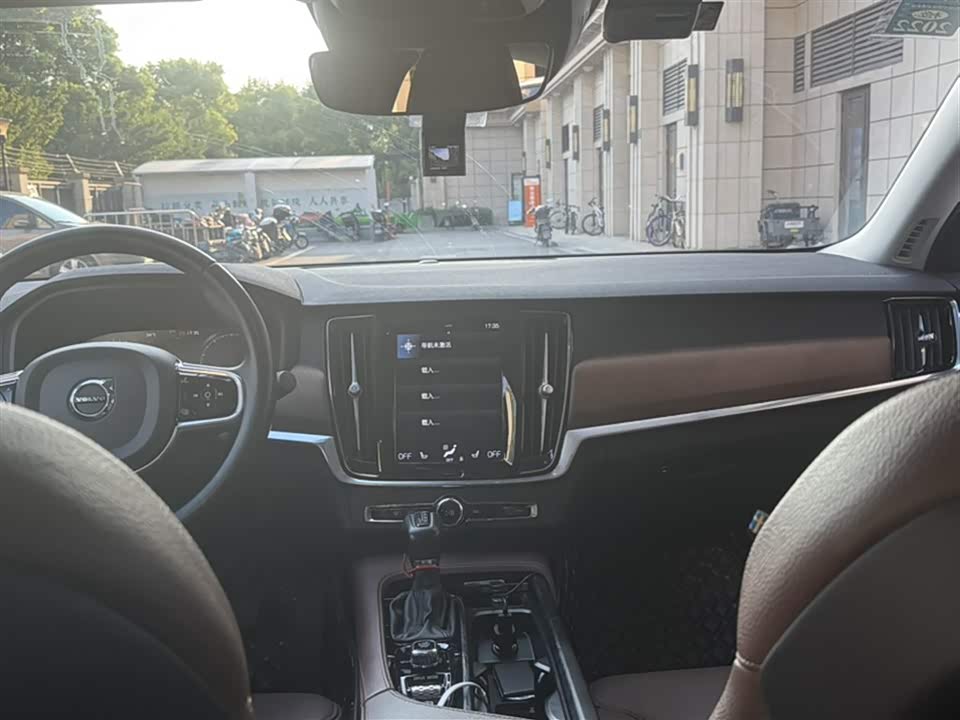 Volvo S90 Volvo S90