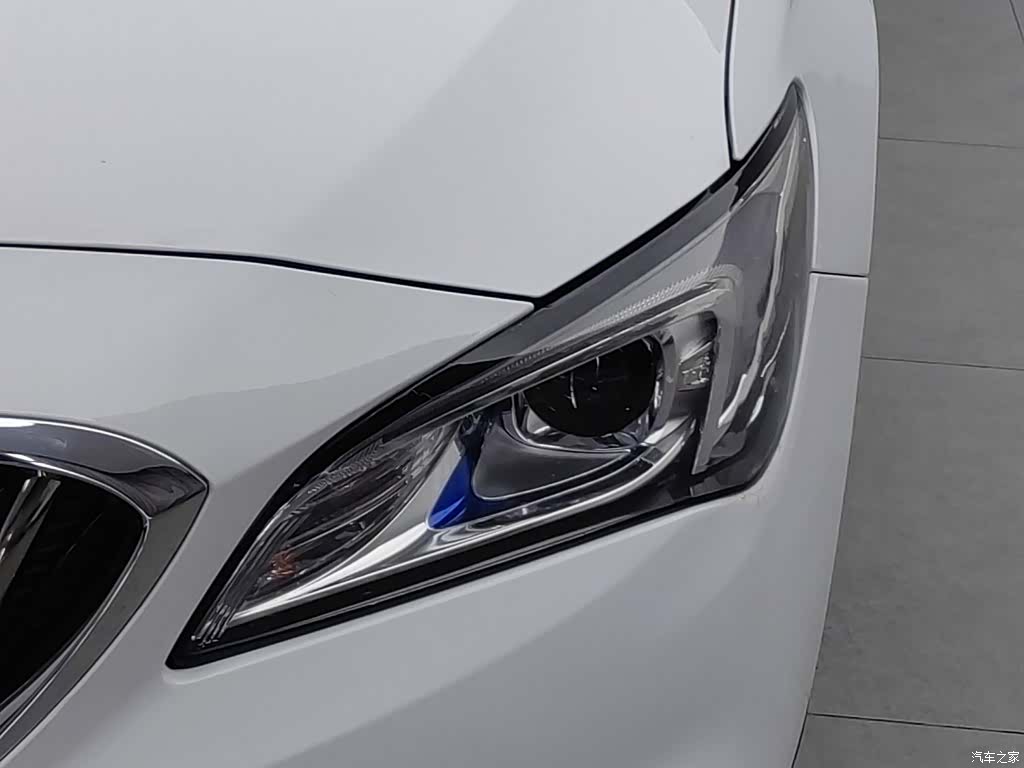 Buick Verano, 2016 7