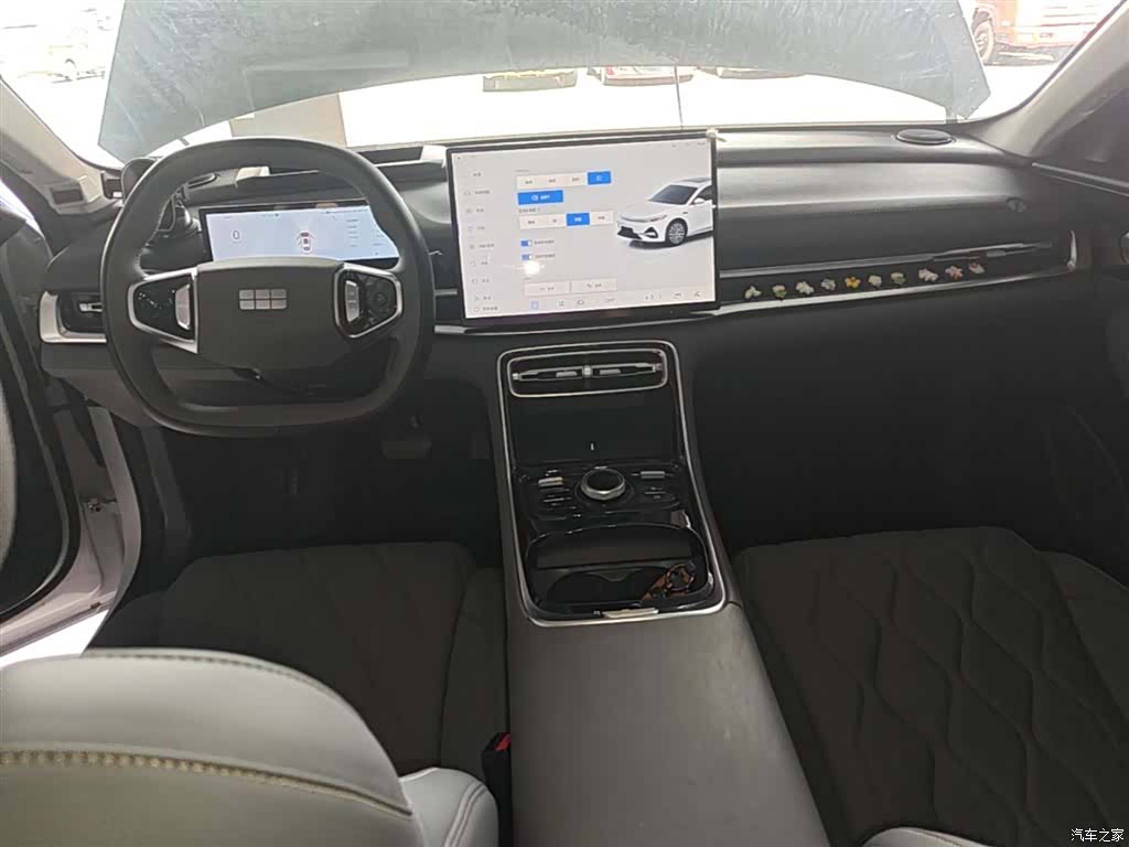 Geely A7, 2025 10