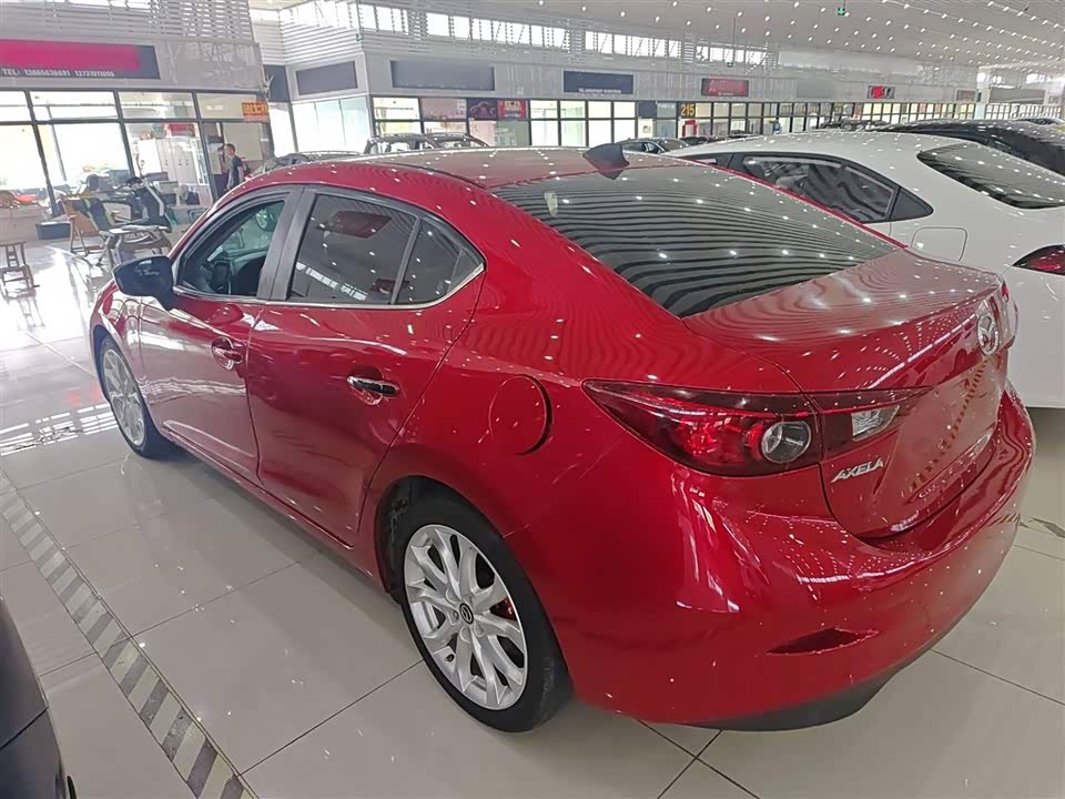 Mazda 3 Angkesaila