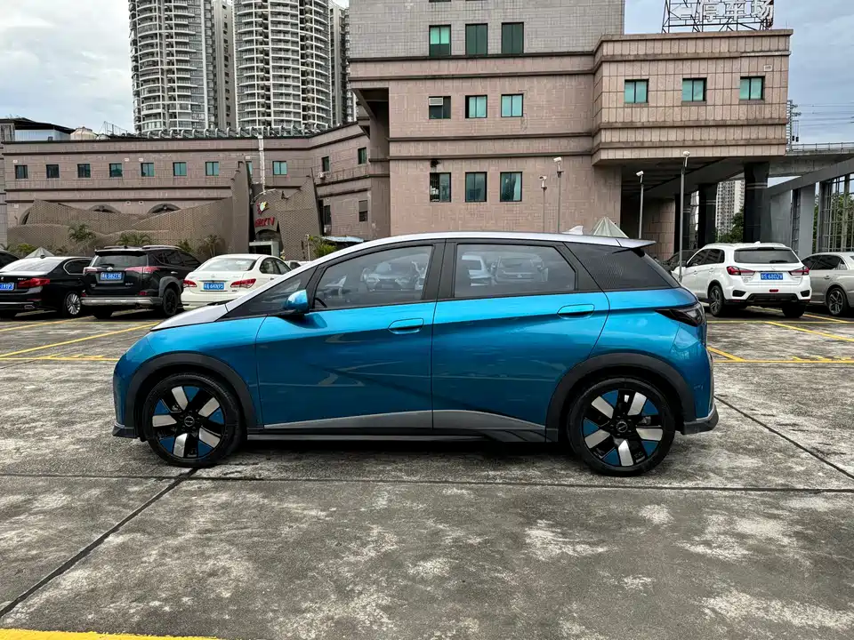 BYD dolphin