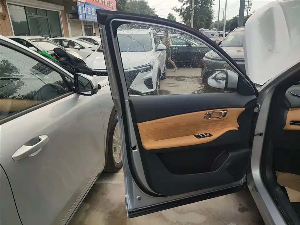 Geely Galaxy Galaxy Starship 7 EM-i