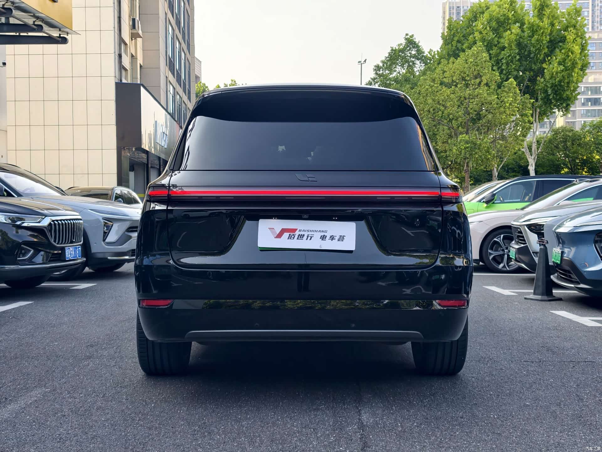 Li Auto L9, 2022 все фото