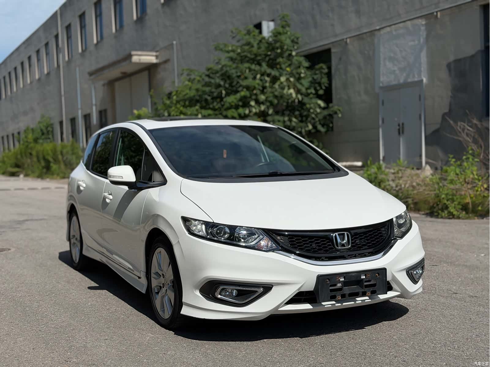 Honda Jade, 2015 3