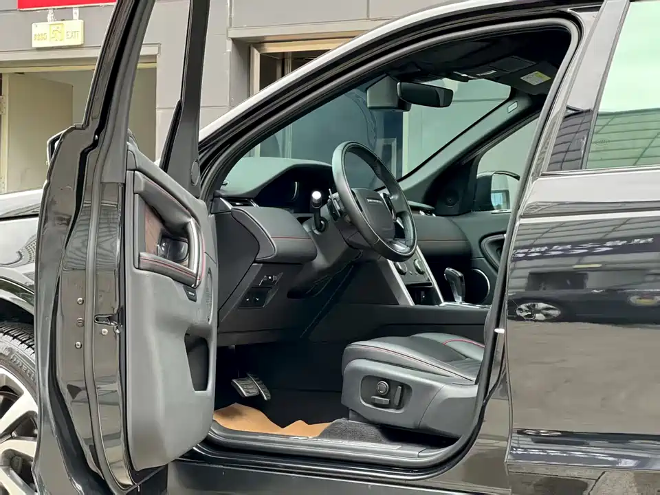 Land Rover Discover sports