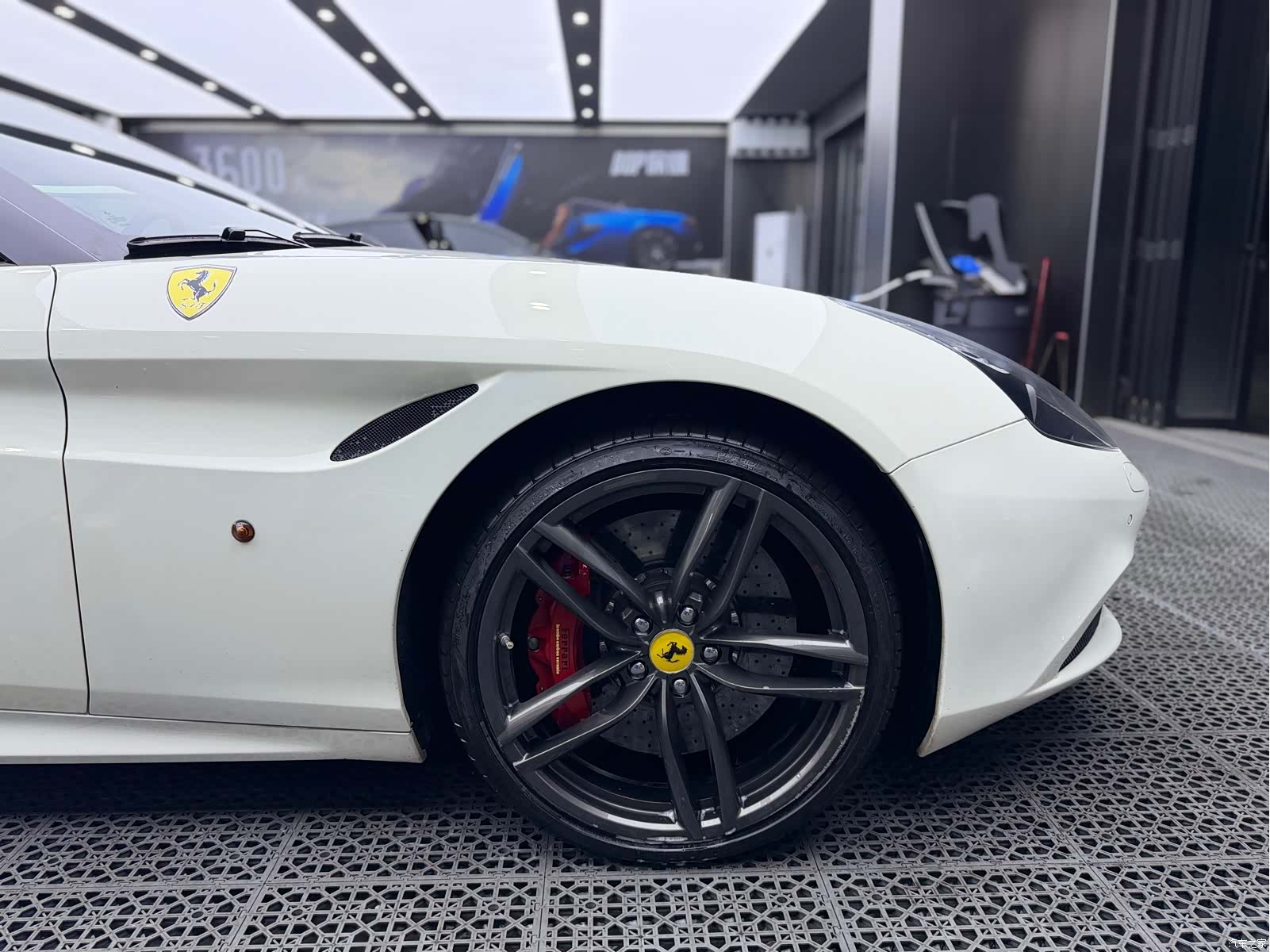 Ferrari California, 2016 все фото