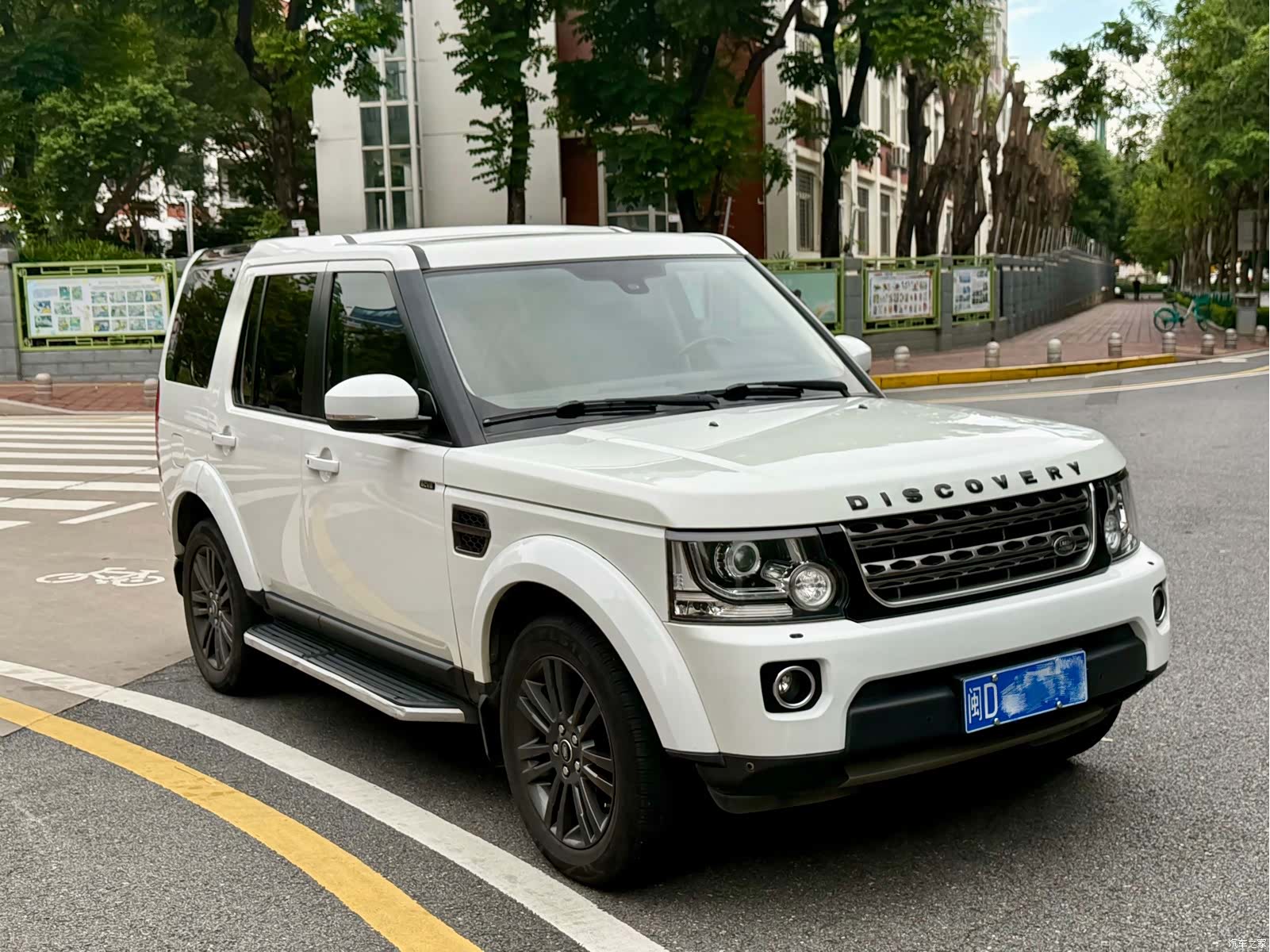 Land Rover Discovery, 2016 3