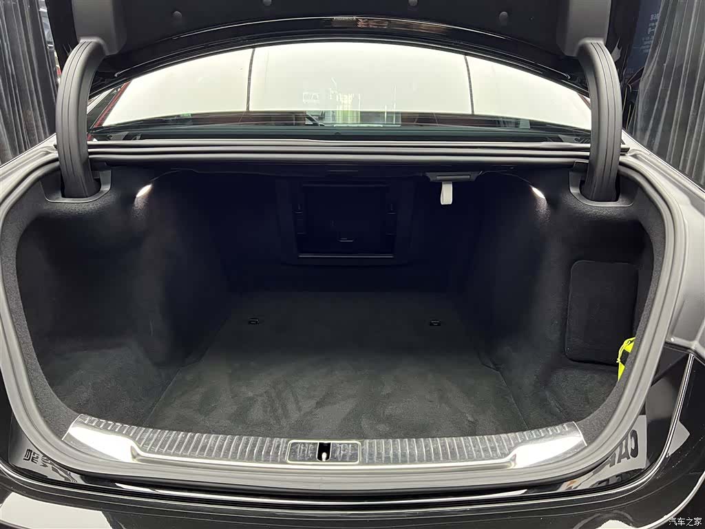 Mercedes-Benz S-Class, 2022 7