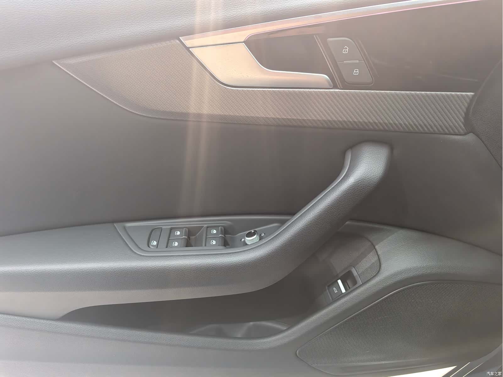 Audi A4L, 2022 15