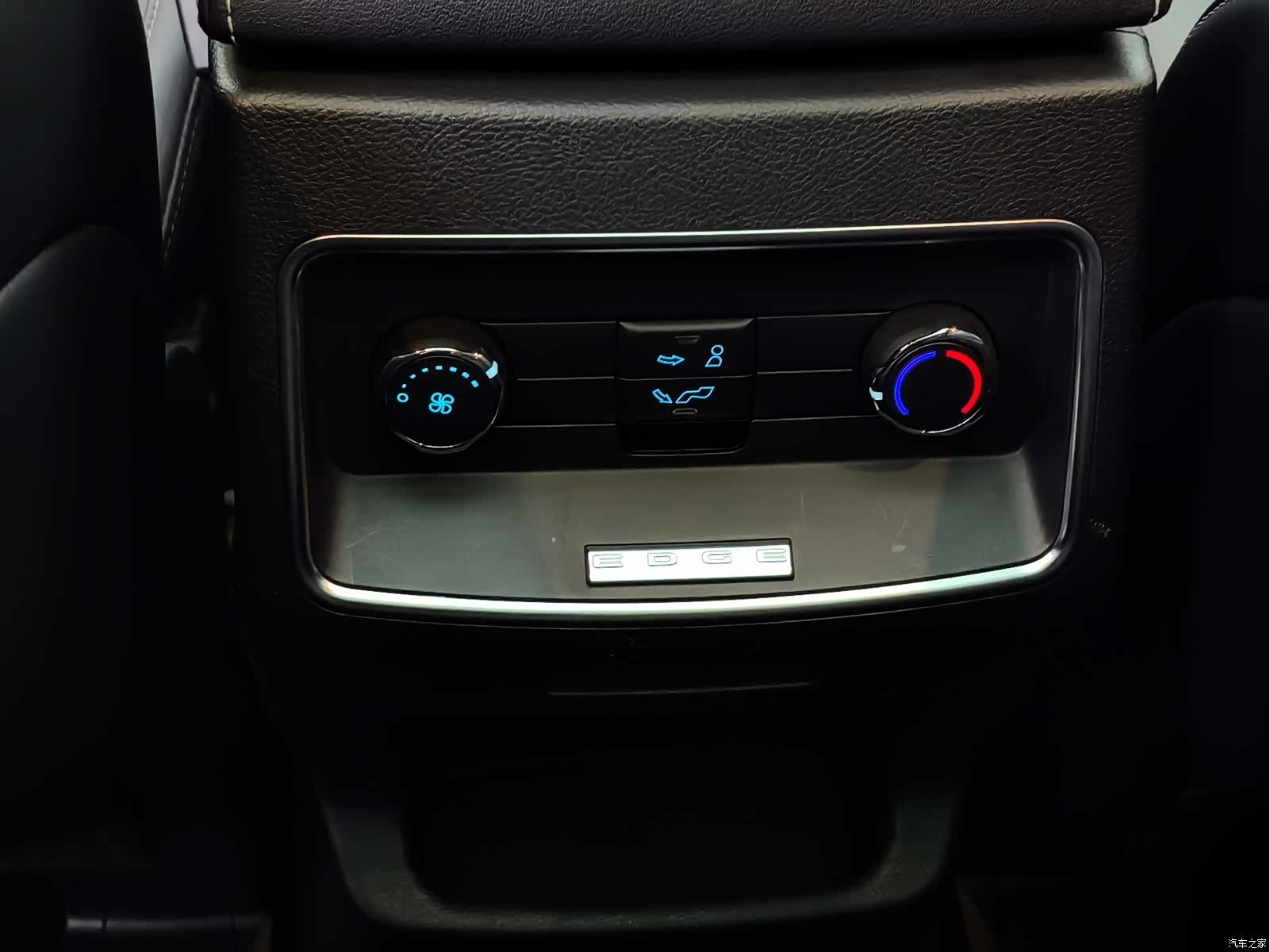 Ford Edge, 2021 19