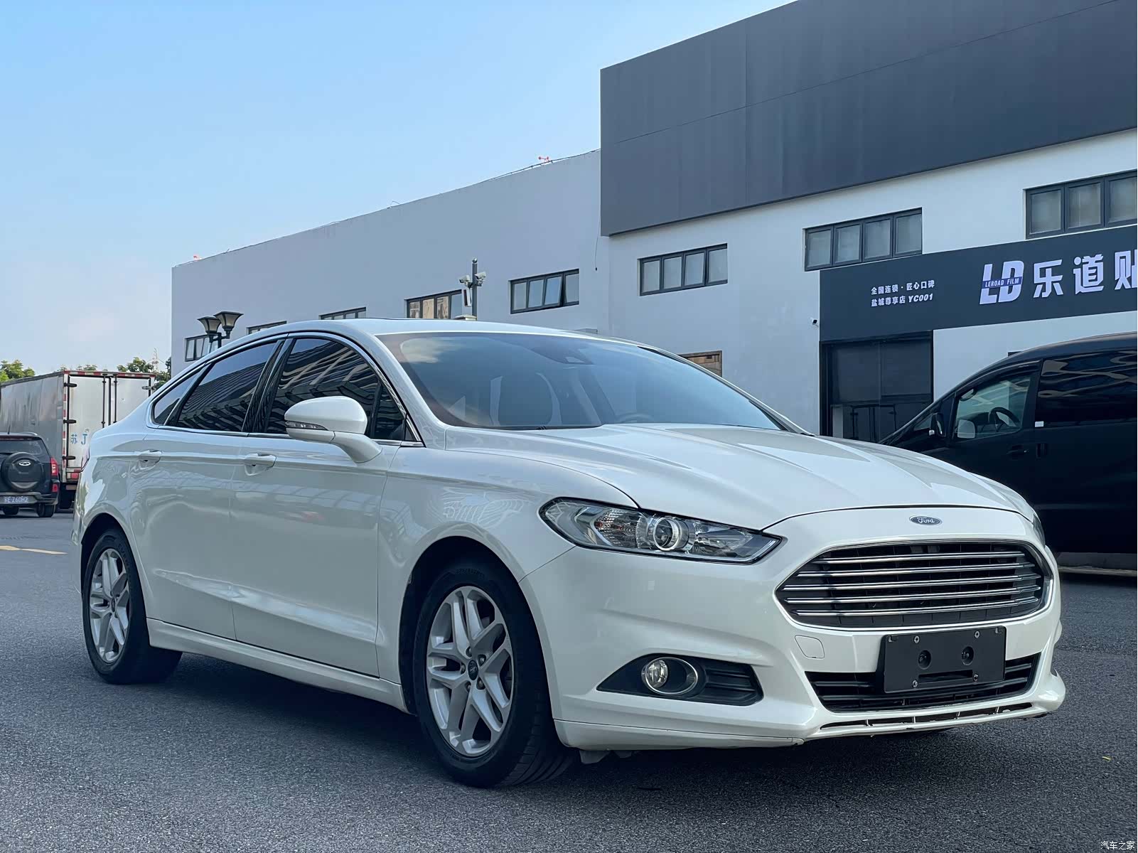 Ford Mondeo, 2016 3