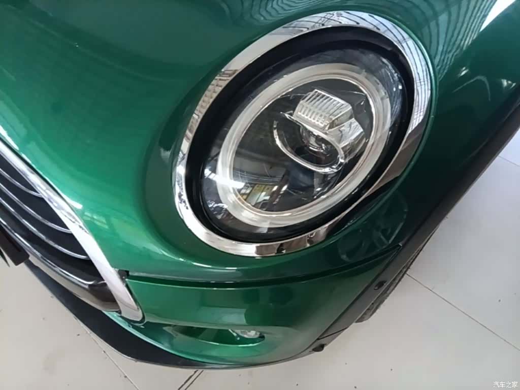 Mini ONE, 2021 24