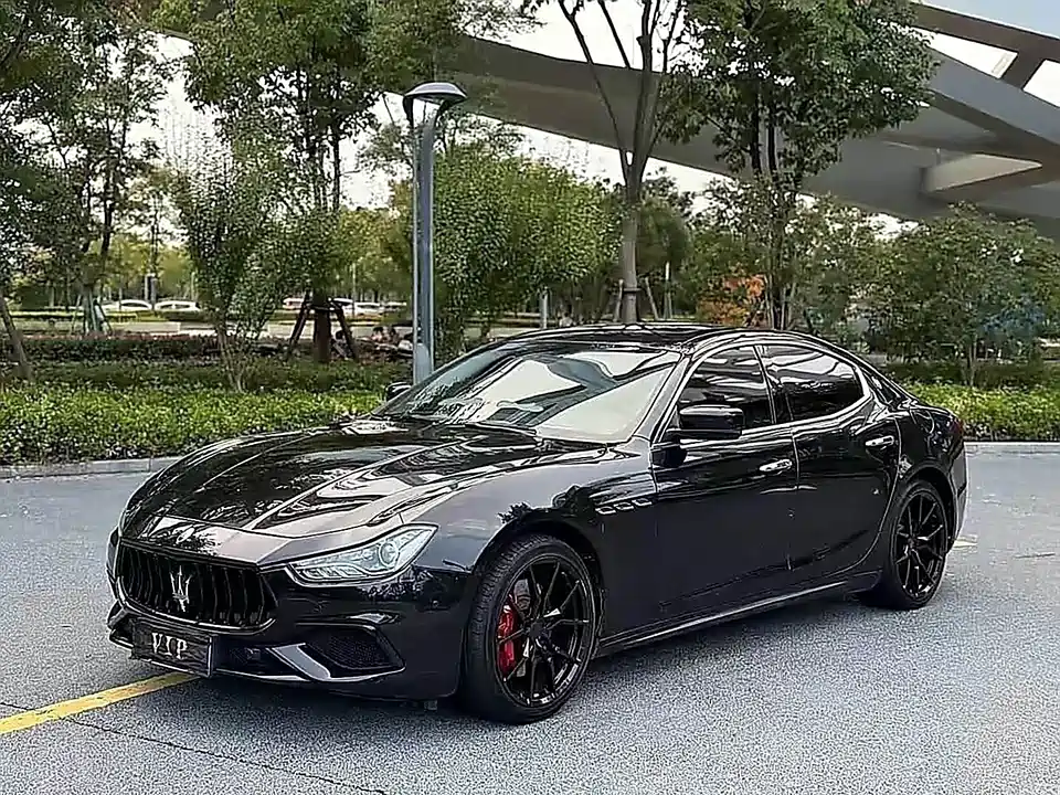 Maserati Ghibli