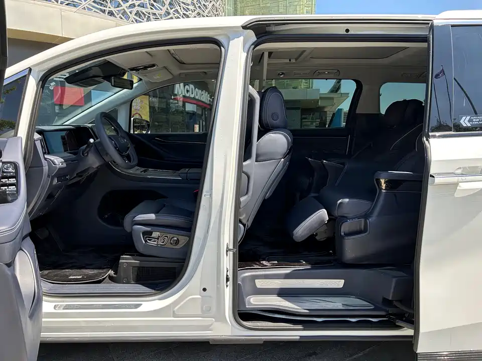 Trumpchi Trumpchi yearning for M8