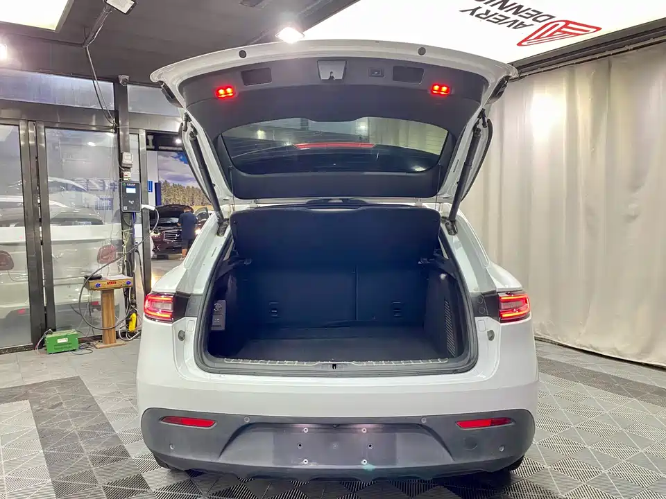 AITO Ask the world M5