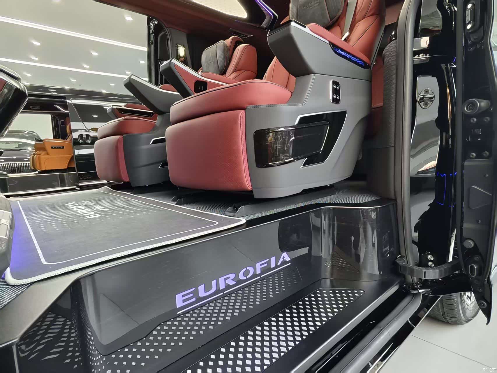 ZhiRuiQiChe R580, 2025 10