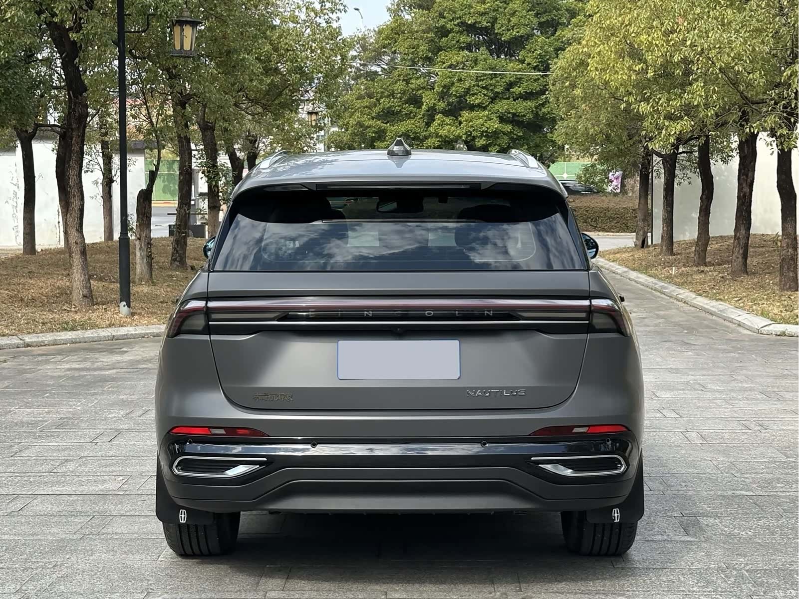Lincoln Nautilus, 2024 все фото