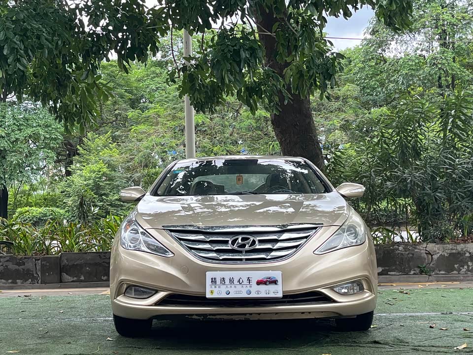 Hyundai Sonata