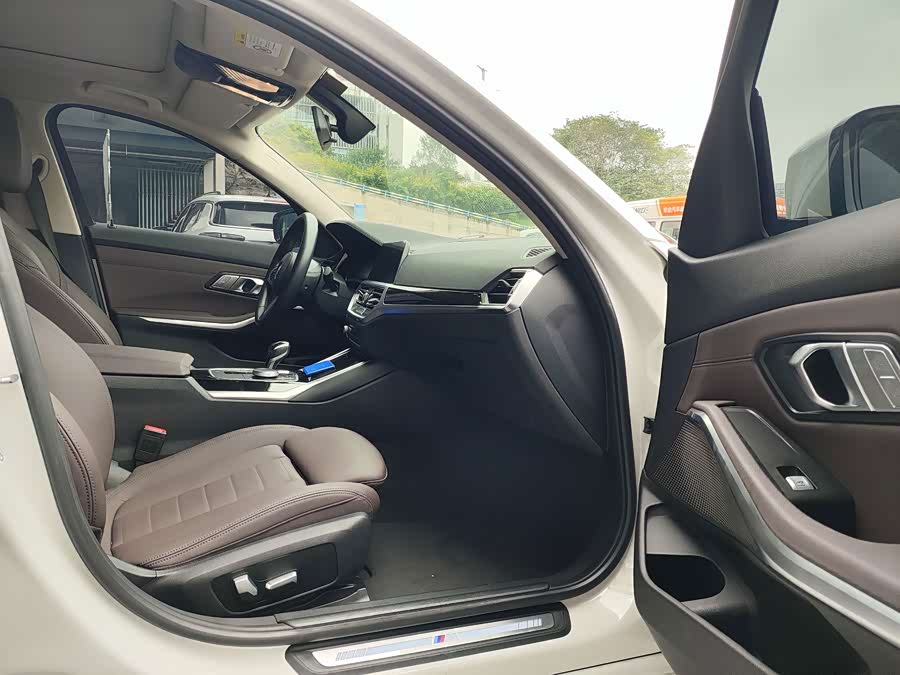 BMW 3 Series 2020, фото 6