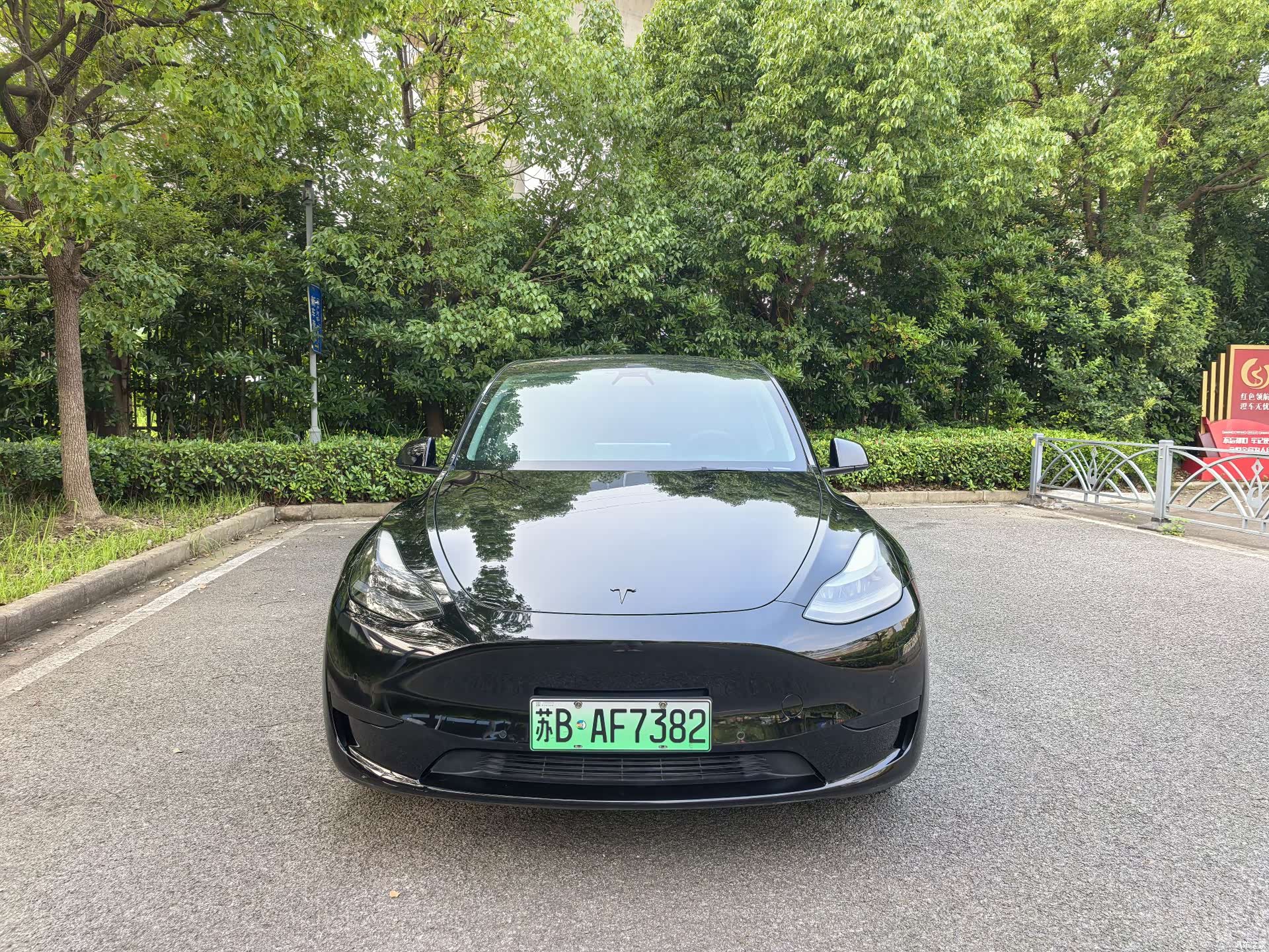 Tesla Model Y, 2022 2